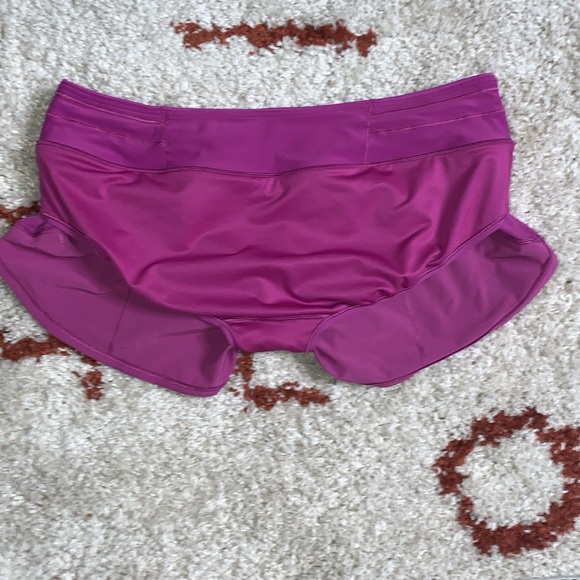 Lululemon- Size 10- 2.5”- Moonlit Magenta- Low-Rise Speed-Up Shorts - Picture 15 of 16